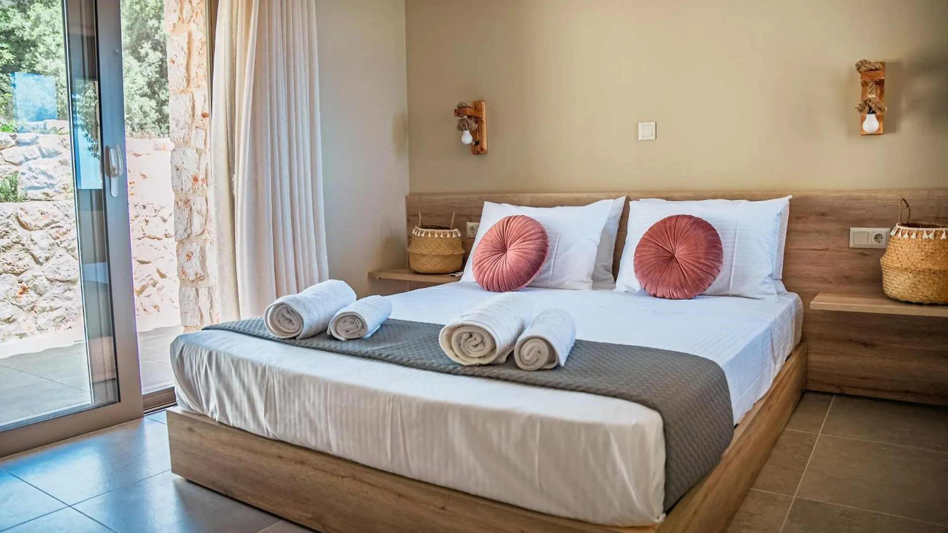 Sole E Mare Villas Мусата