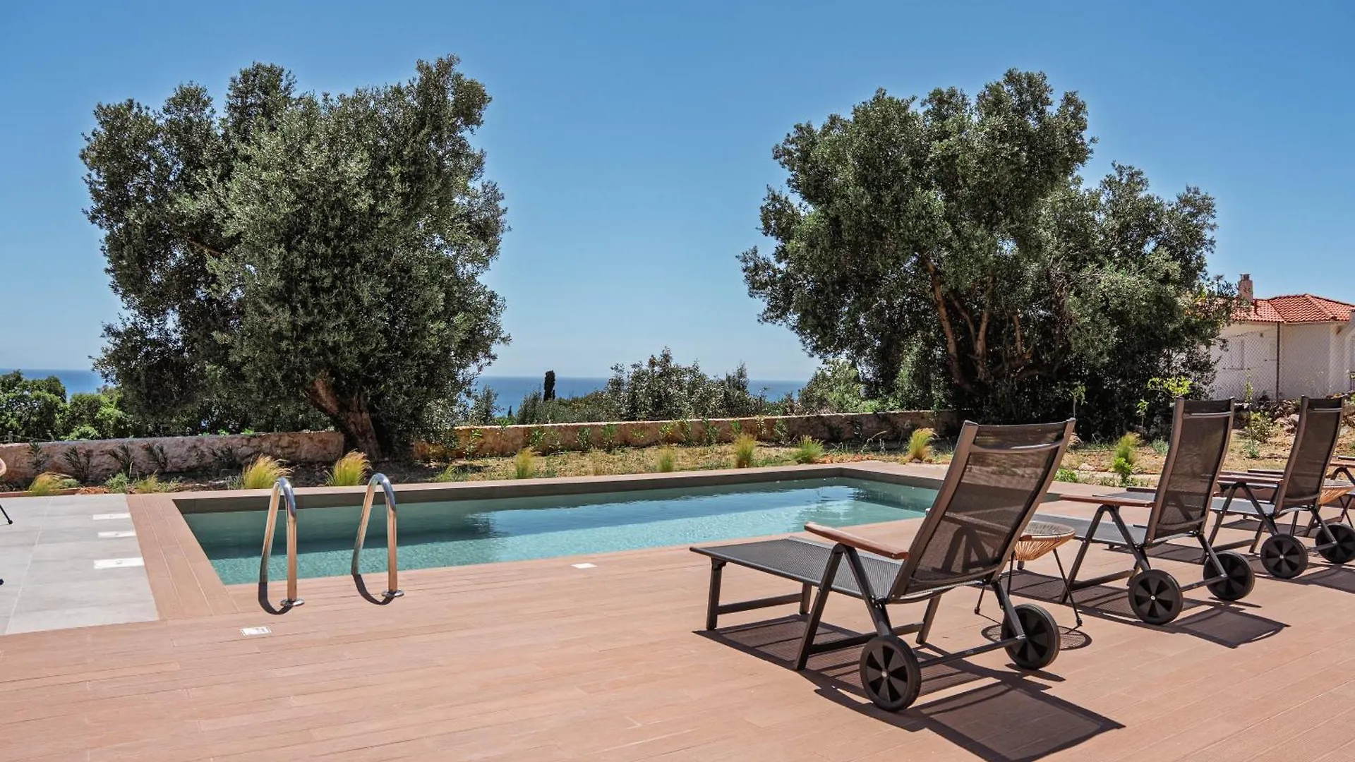 Mousata Sole E Mare Villas