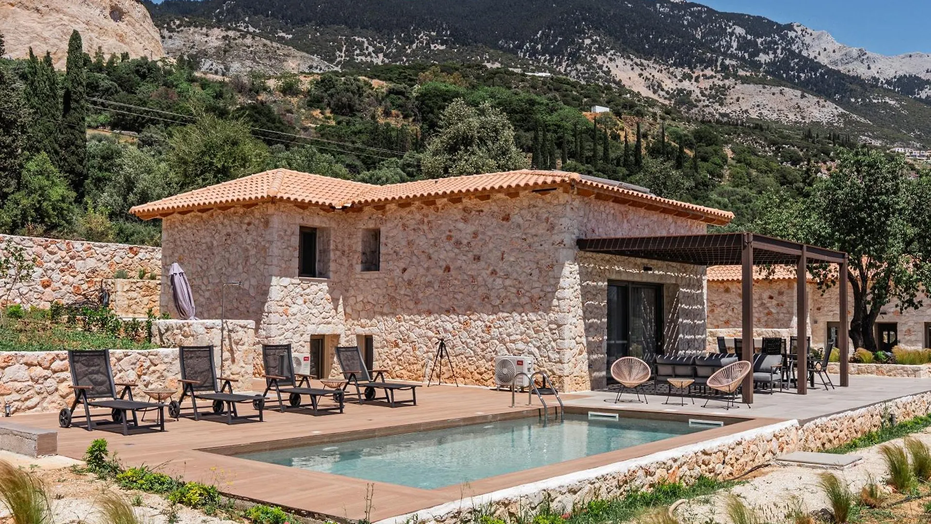Mousata Sole E Mare Villas 0*,  יוון
